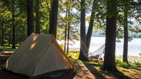 Top 5 expériences de glamping inoubliables à essayer